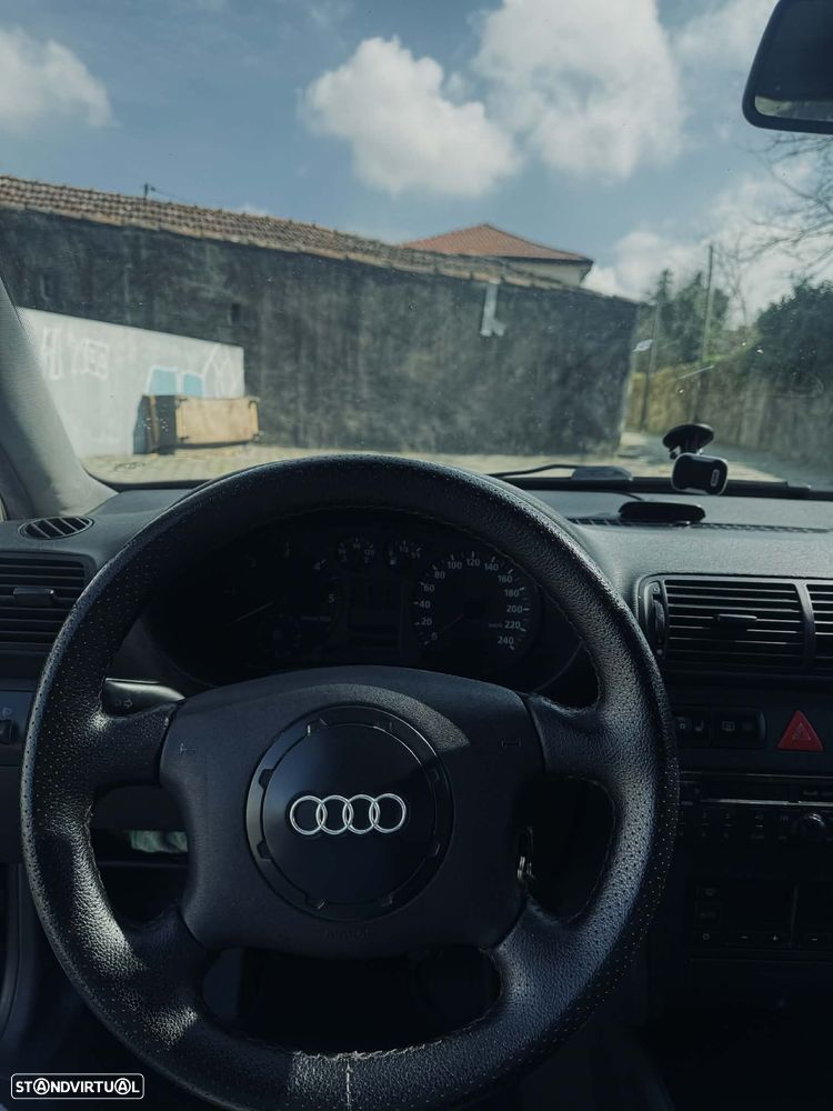 Audi A3 1.9 TDI Sport - 12