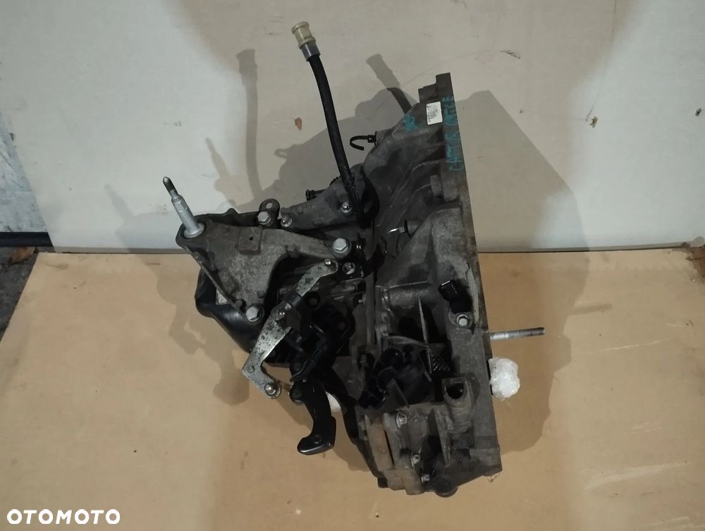 SKRZYNIA BIEGÓW JR5-357 JR5357 RENAULT CAPTUR 0.9 TCE 2013- ROK - 2