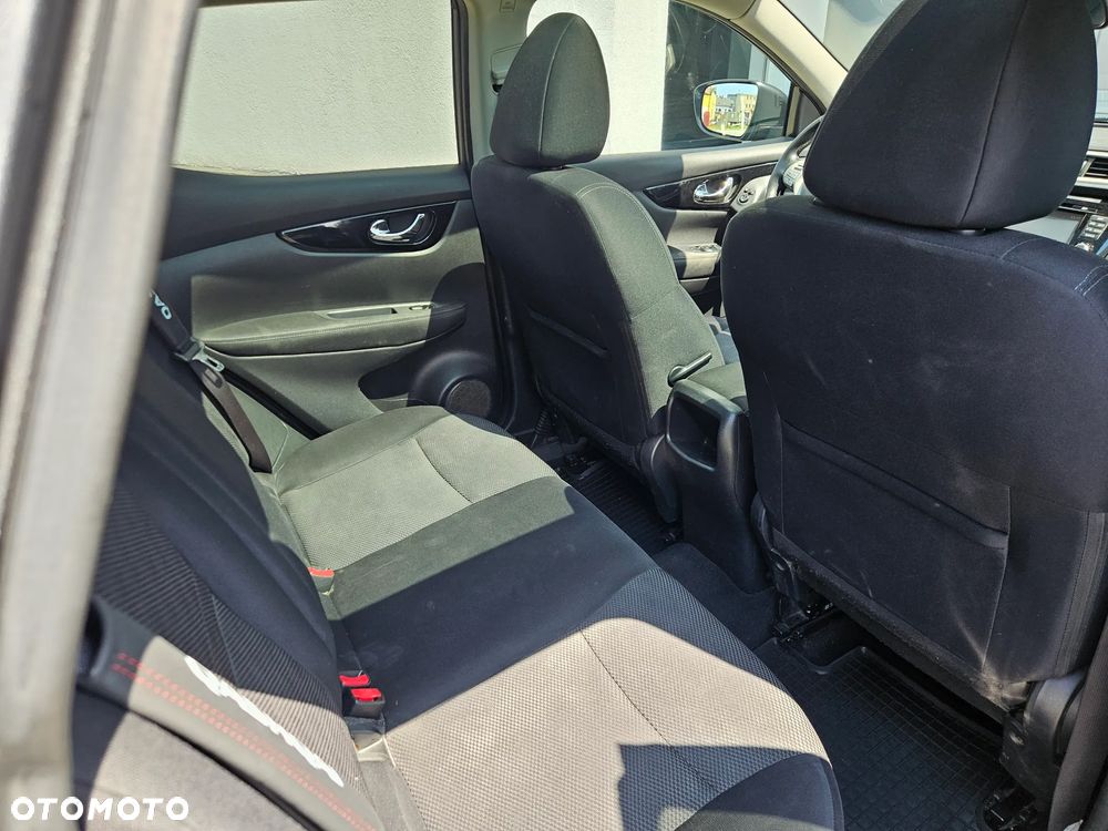 Nissan Qashqai 1.2 DIG-T Tekna EU6 - 13