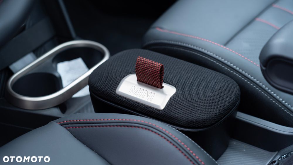 MINI John Cooper Works - 10