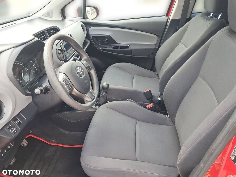 Toyota Yaris - 8