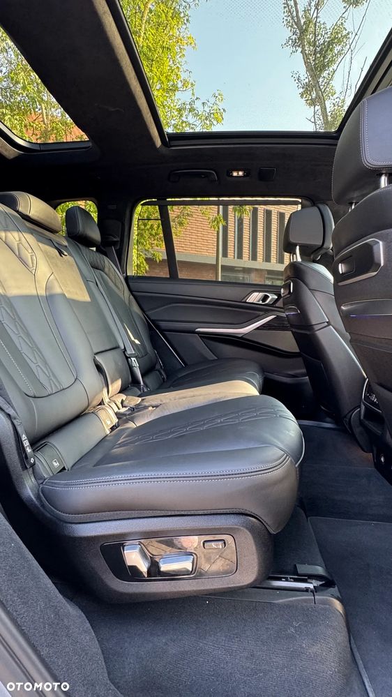 BMW X7 xDrive40d mHEV sport - 9