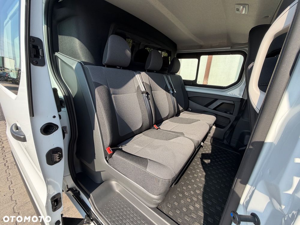 Renault Trafic - 13