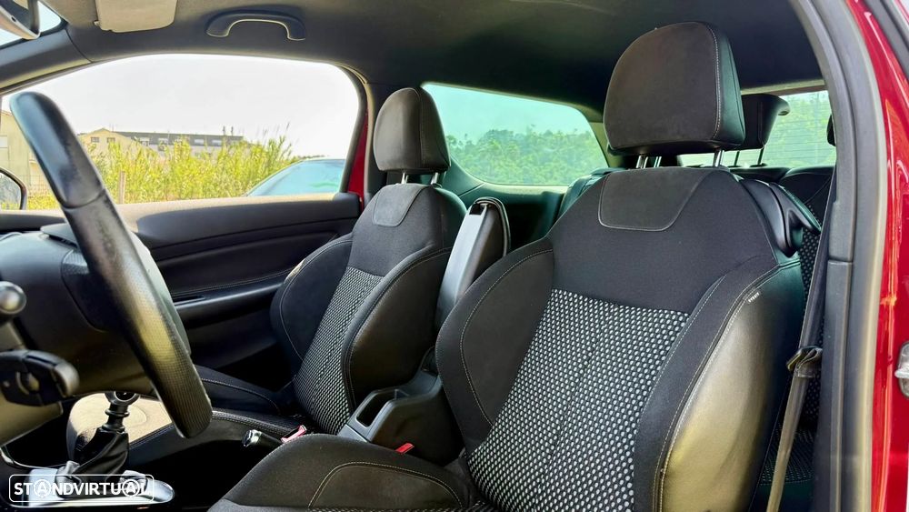 Citroën DS3 1.6 e-HDi Airdream Sport Chic - 14