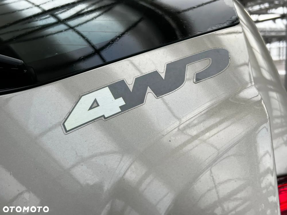 Dacia Duster 1.6 Laureate 4x4 - 8