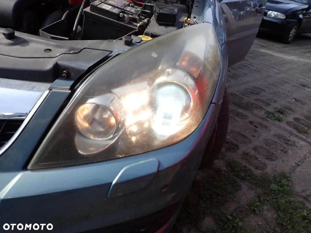 CZĘŚCI - Opel Vectra C 1,9 CDTI Z19DTH 150KM FILM FL LIFT 6B F40 KOMBI lakier Z169 2007r. INDEX - 9643 - 17