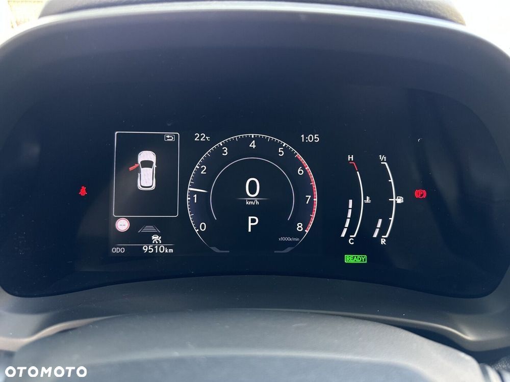 Lexus LBX 1.5 Hybrid - 2
