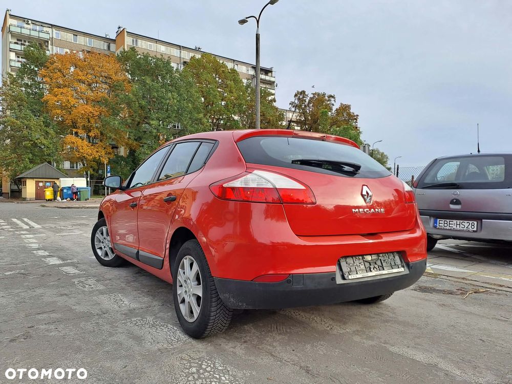 Renault Megane 1.6 16V Expression - 8