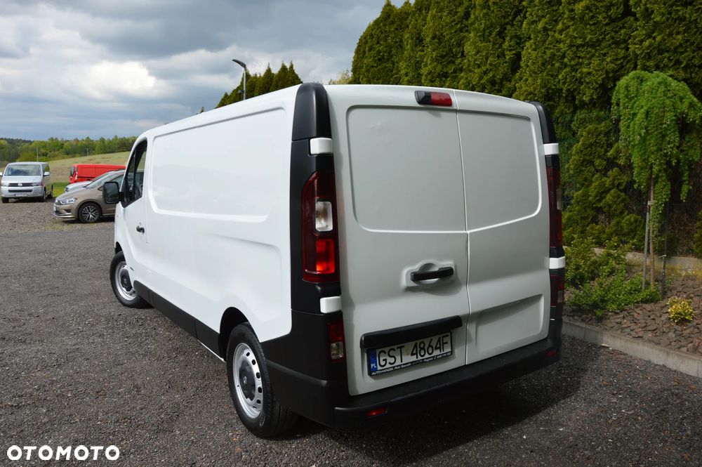 Renault Trafic - 26