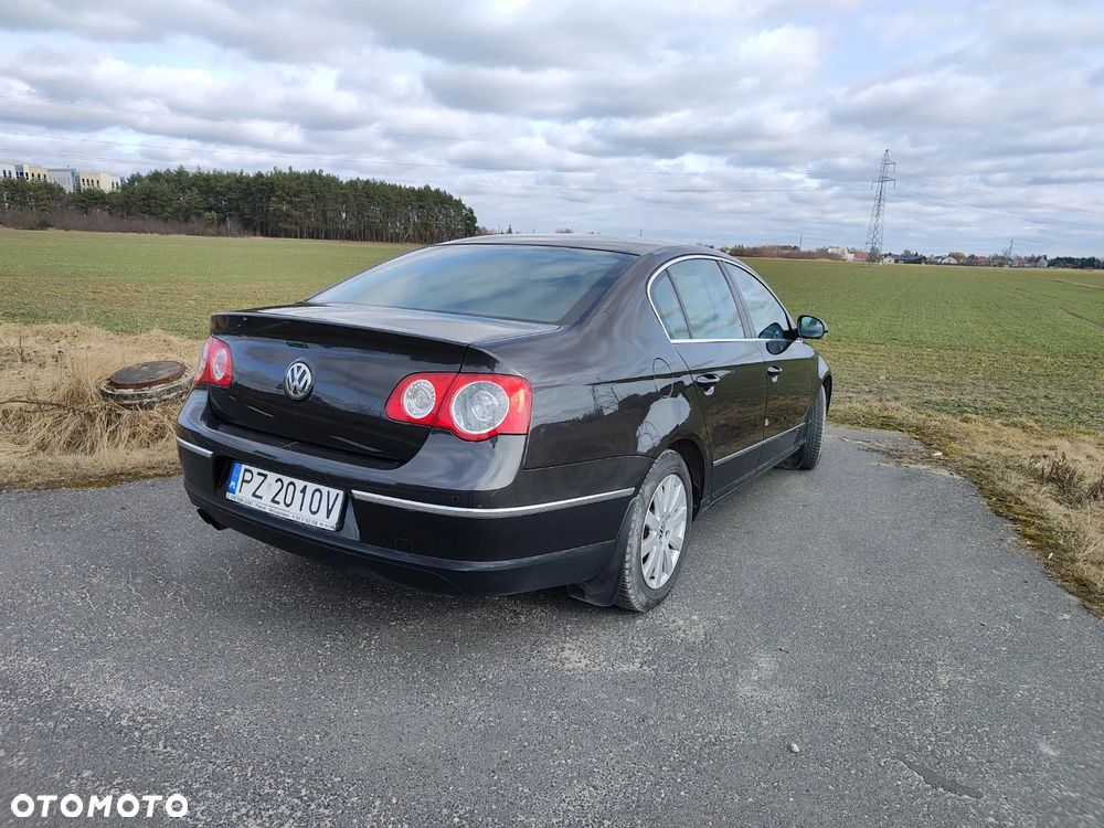 Volkswagen Passat 1.8 TSI Comfortline DSG - 5