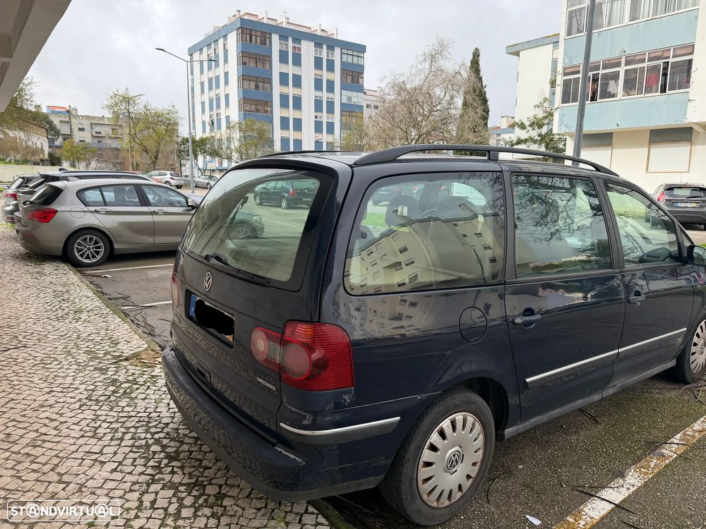 VW Sharan 2.0 TDi BlueMotion - 4