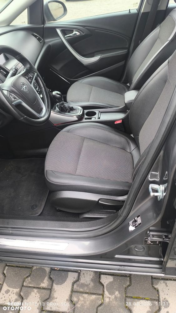 Opel Astra 1.4 Turbo Innovation - 23