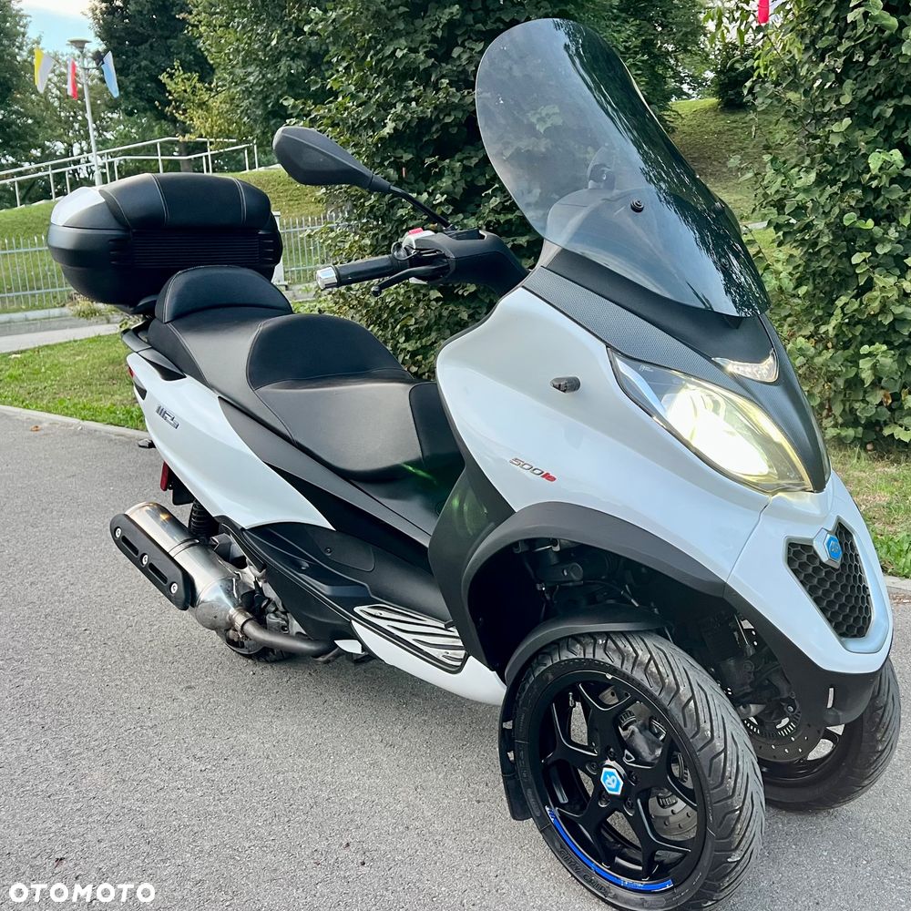 Piaggio MP-3 - 3