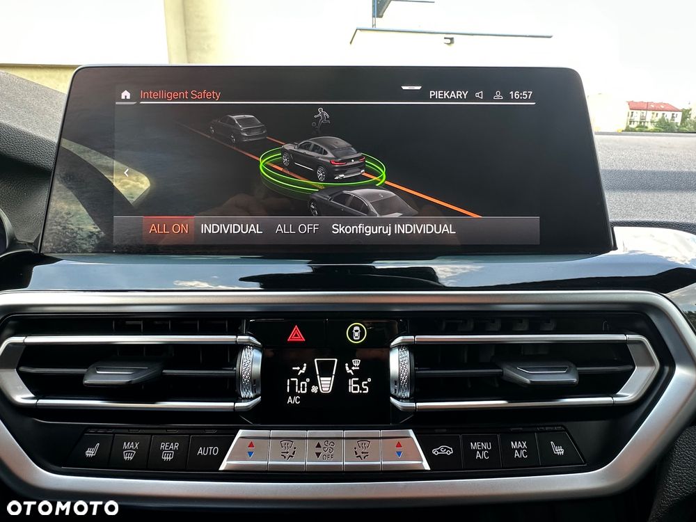 BMW X4 xDrive20d xLine - 38