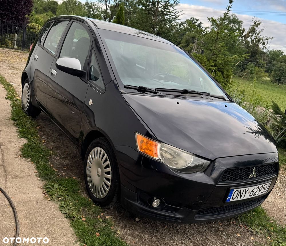 Mitsubishi Colt - 4