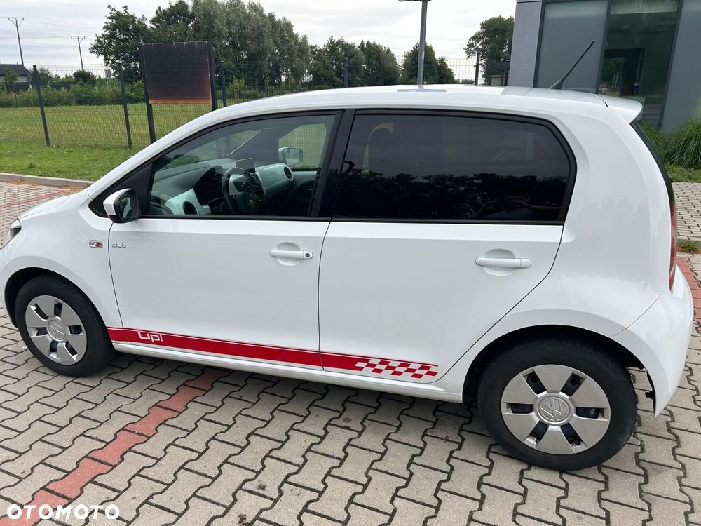 Volkswagen up! cup - 10