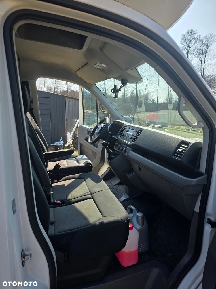 Volkswagen Crafter - 11