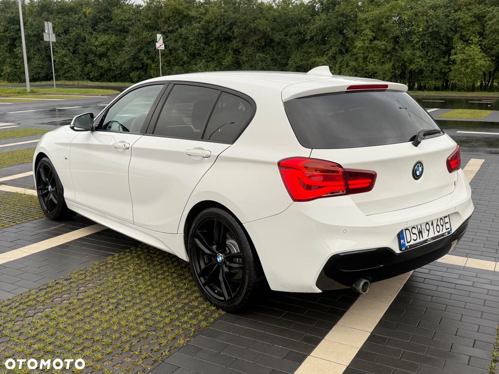 BMW Seria 1 116d M Sport Shadow - 12