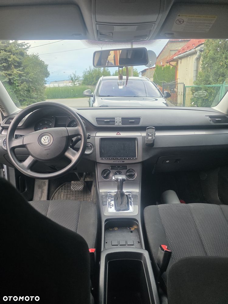 Volkswagen Passat 2.0 TDI Sportline DSG - 10