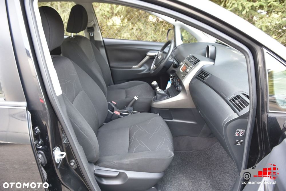 Toyota Verso 1.6 5-Sitzer Comfort - 17