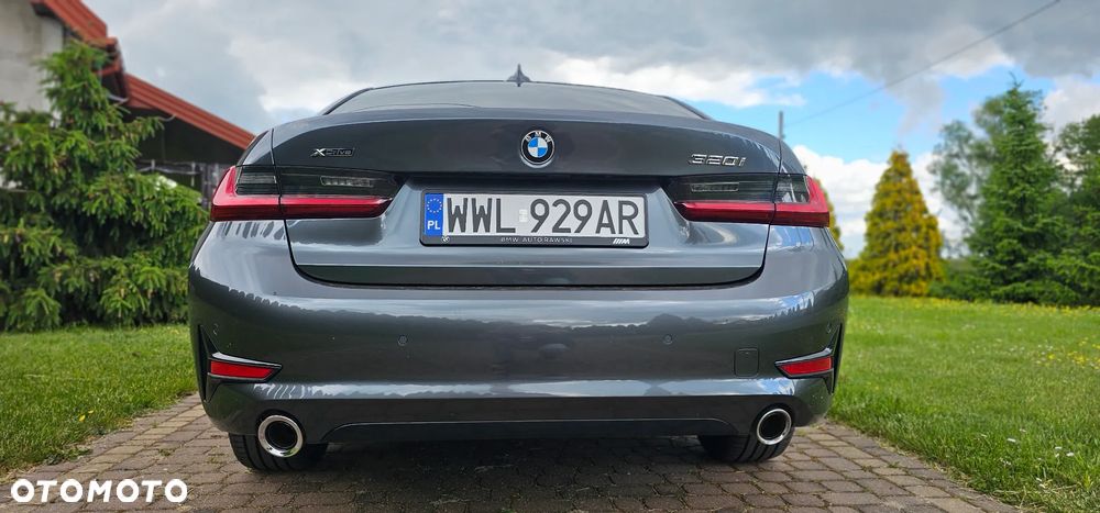 BMW Seria 3 320i xDrive Sport Line - 3