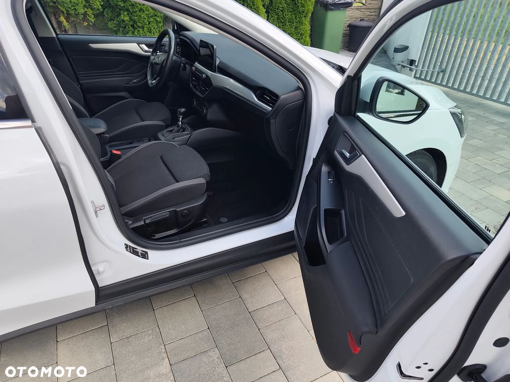 Ford Focus - 15