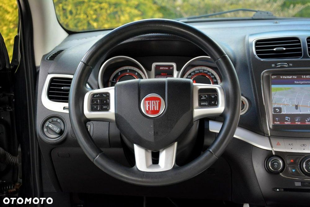 Fiat Freemont 2.0 Multijet Lounge - 25
