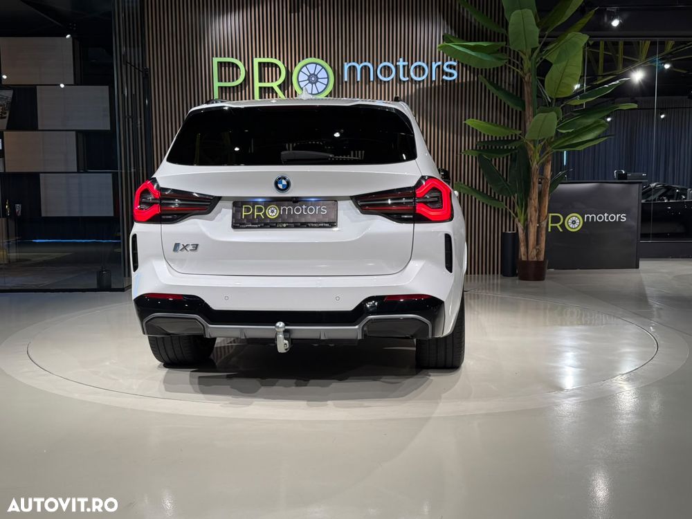 BMW iX3 Standard - 16