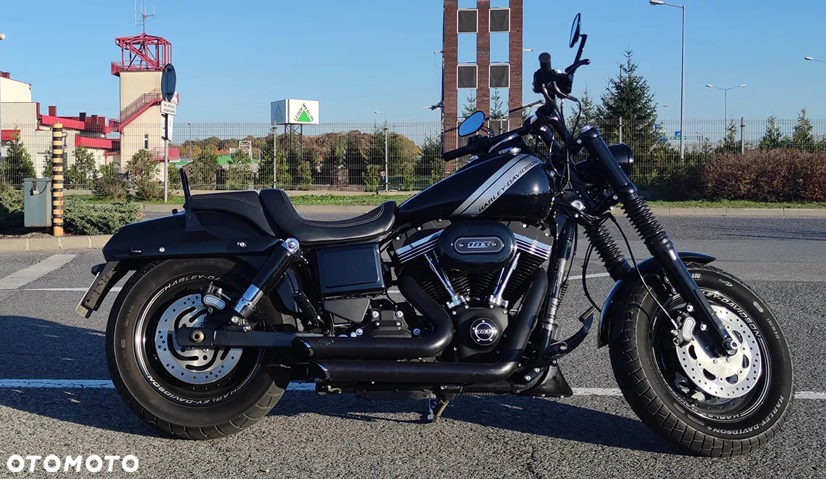 Harley-Davidson Dyna Fat Bob - 7