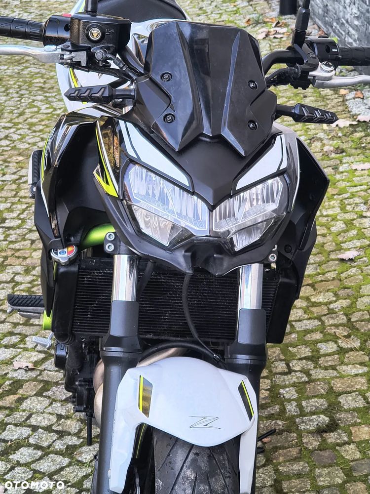 Kawasaki Z 650 - 11