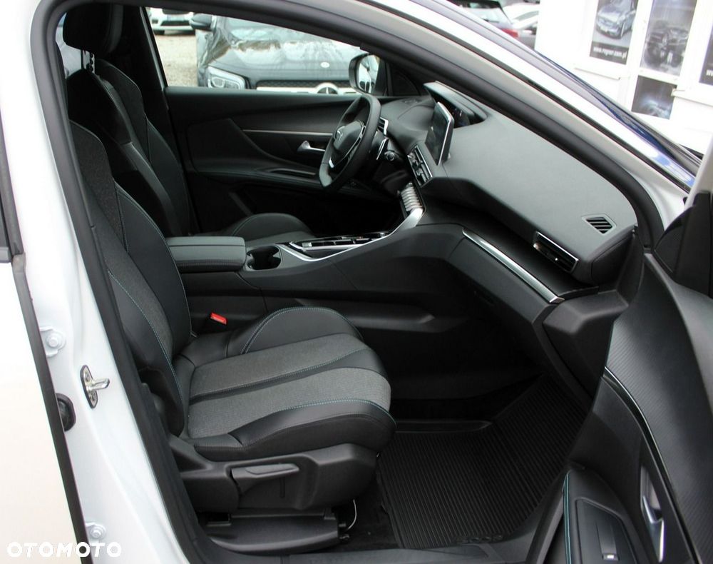 Peugeot 5008 1.5 BlueHDi Allure Pack S&S EAT8 - 11