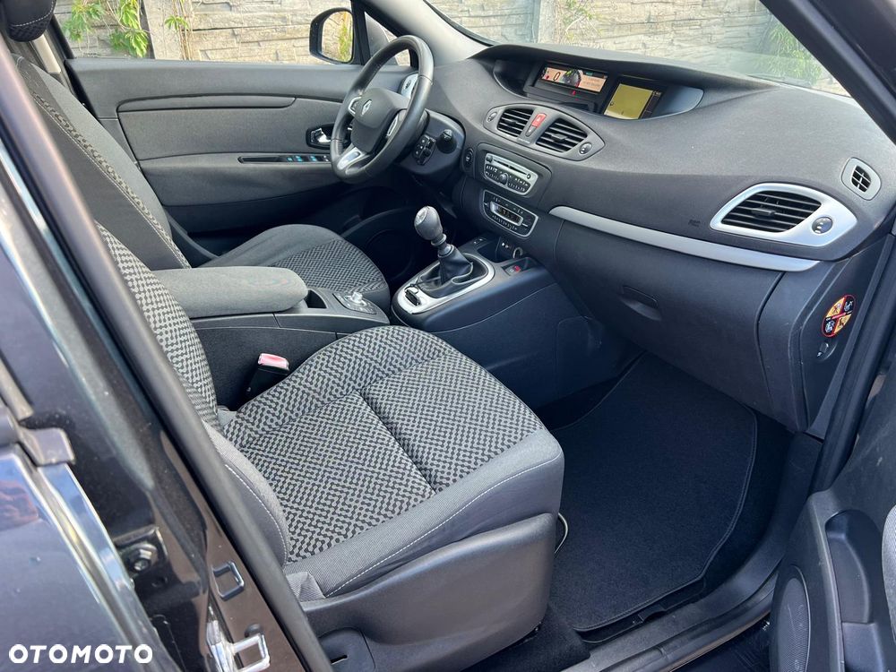 Renault Scenic TCe 130 Dynamique - 14