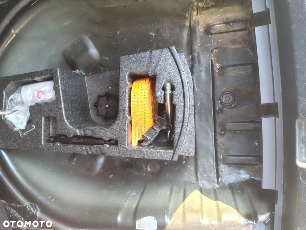 Seat Ibiza 1.6 TDI FR - 4