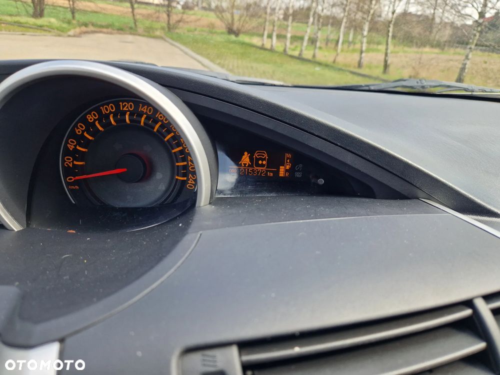 Toyota Verso 2.0 D-4D Premium - 15