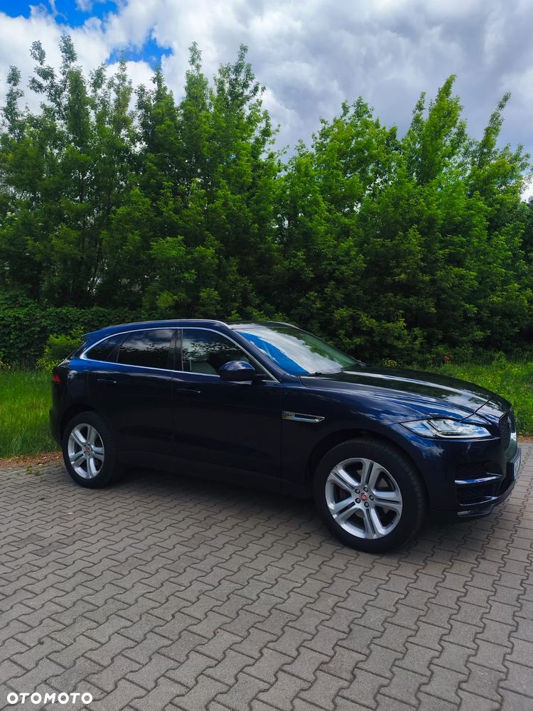 Jaguar F-Pace 3.0 V6 AWD R-Sport - 4