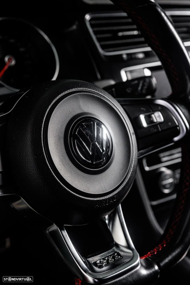 VW Golf GTI Performance BlueMotion DSG - 21