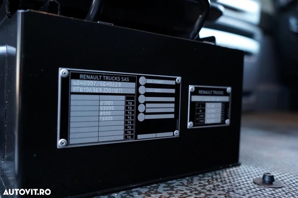 Renault T 520 / RETARDER / PIELE / LIMITED / TEAM ALPINE - 37