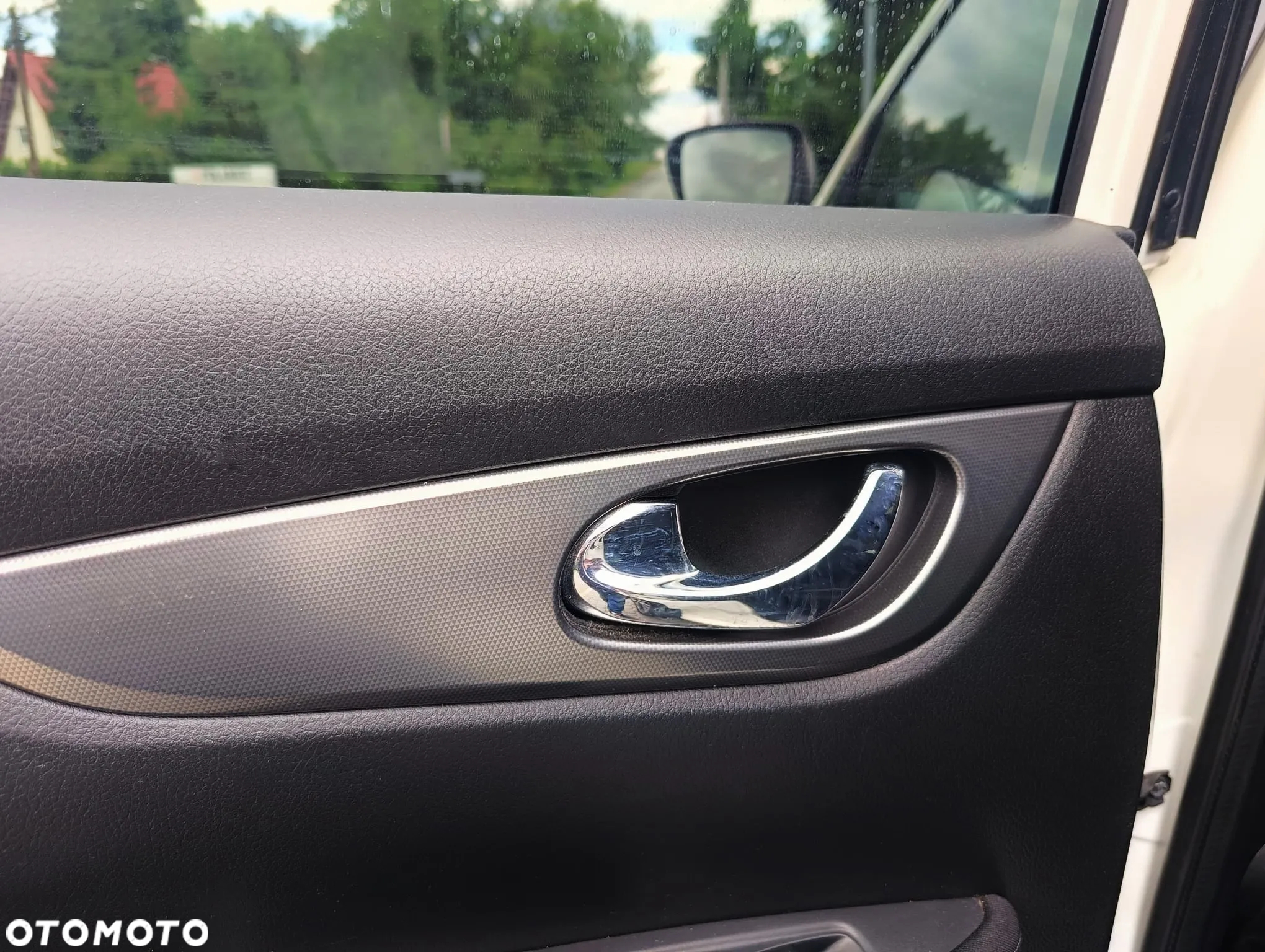 Nissan Qashqai 1.6 DIG-T TEKNA+ - 11