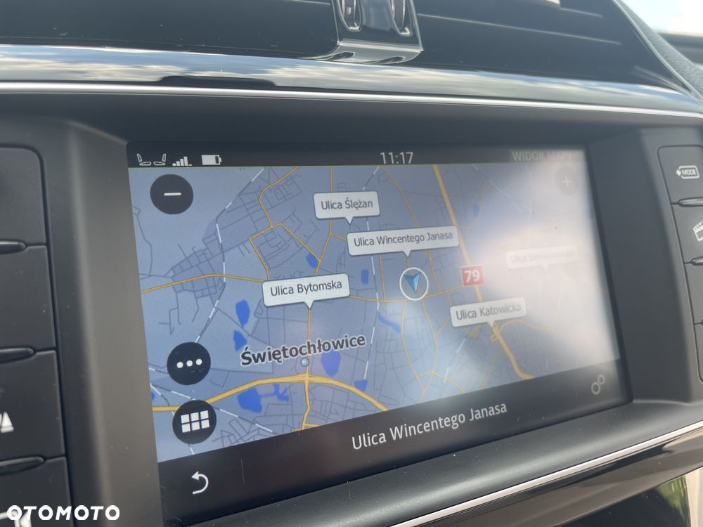 Jaguar XE 2.0 D Portfolio - 20