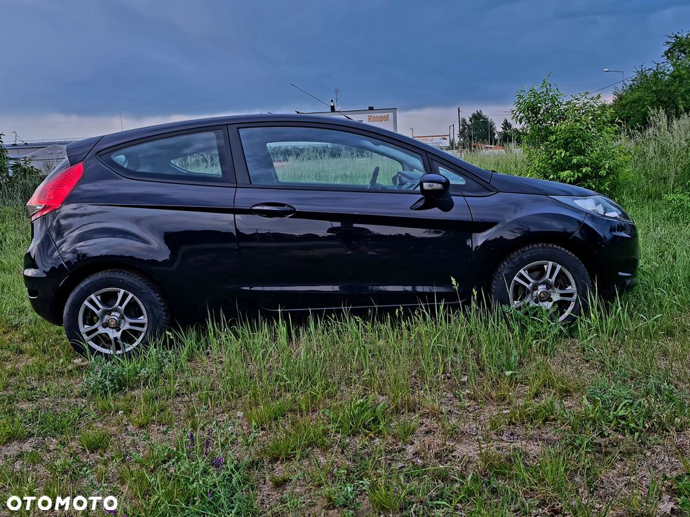 Ford Fiesta - 16