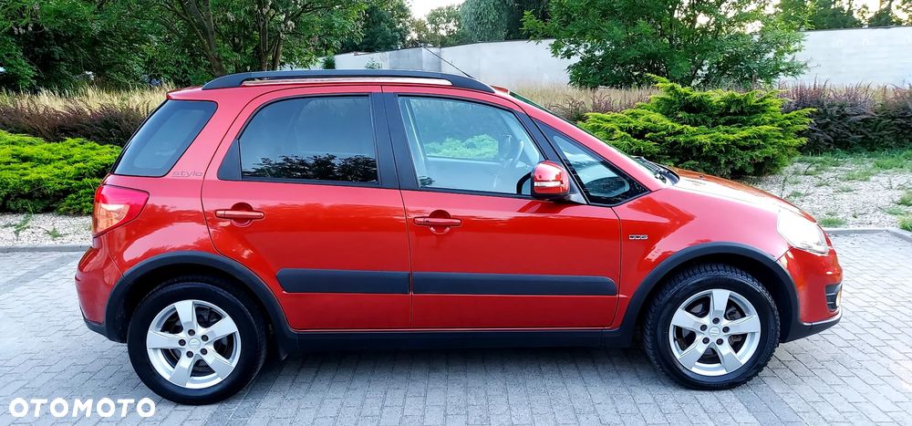 Suzuki SX4 2.0 DDiS 4x4 Style - 18