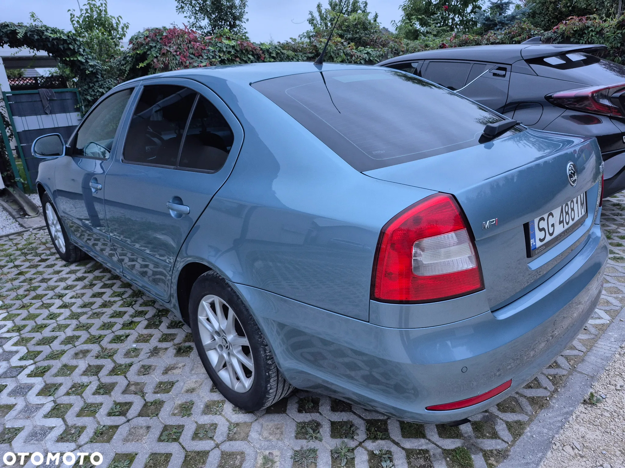Skoda Octavia 1.6 Ambiente - 4