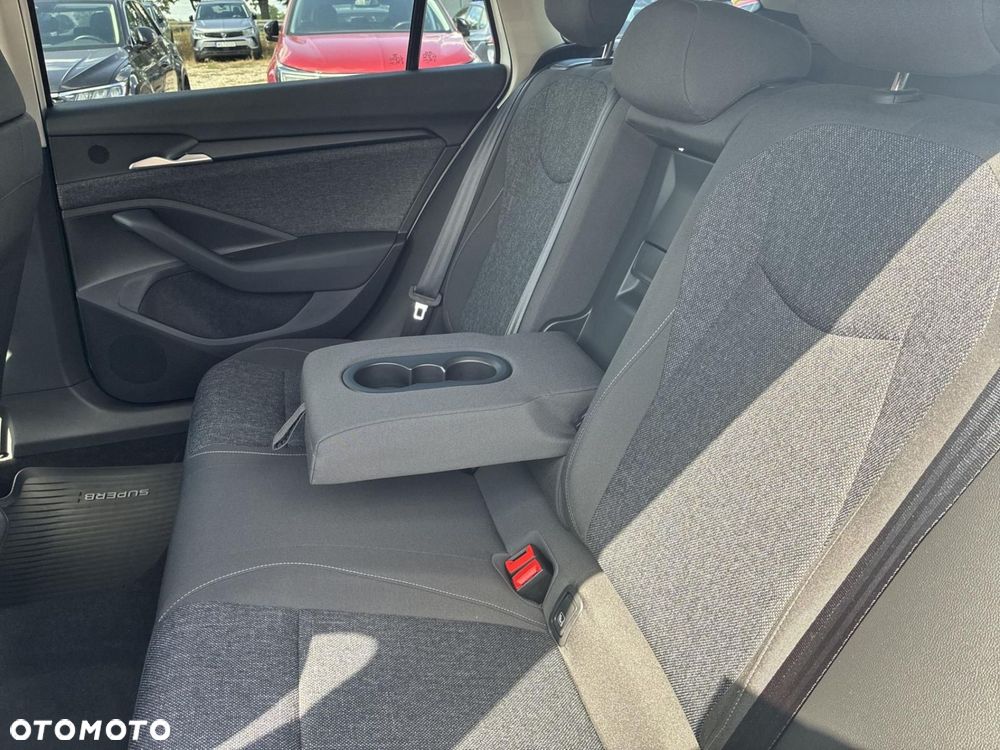 Skoda Superb - 17