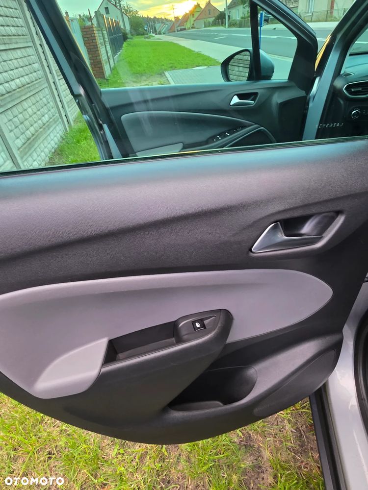 Opel Crossland X - 14