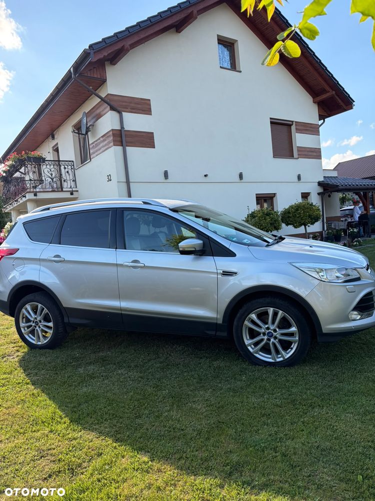 Ford Kuga 2.0 TDCi FWD Titanium - 10
