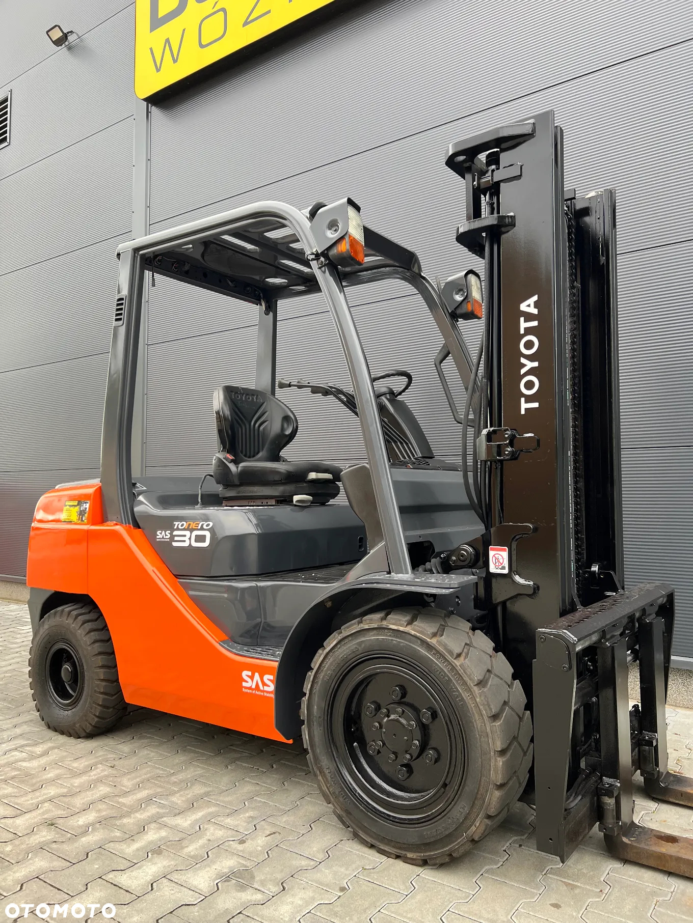 Toyota 02-8FDF30 - 3