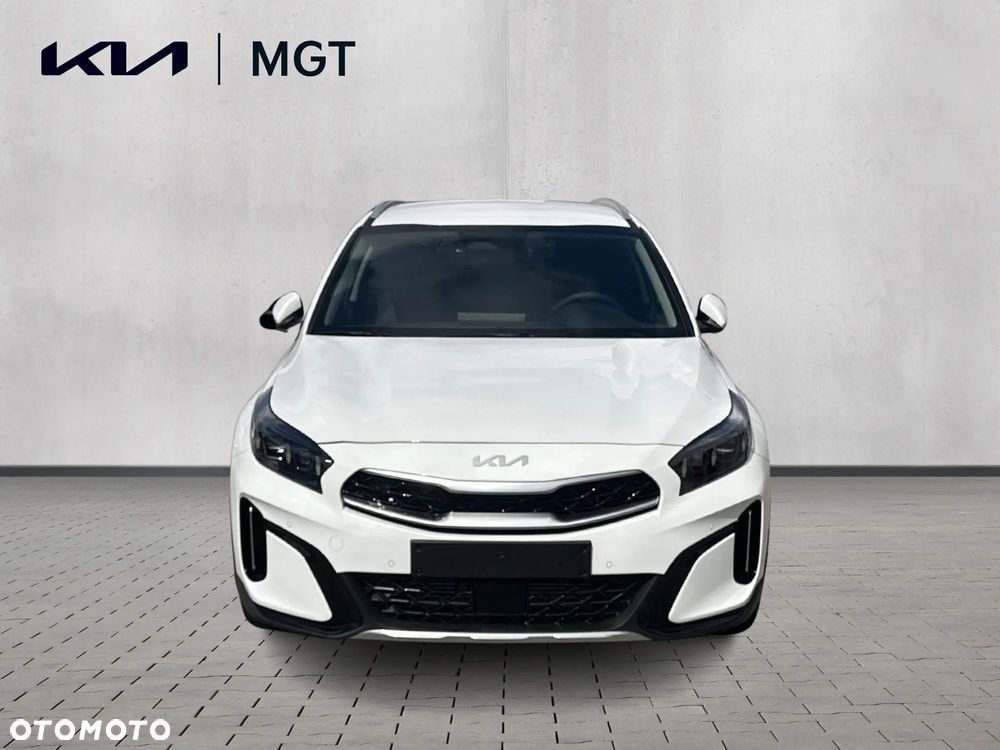 Kia XCeed 1.5 T-GDI Business Line DCT - 7