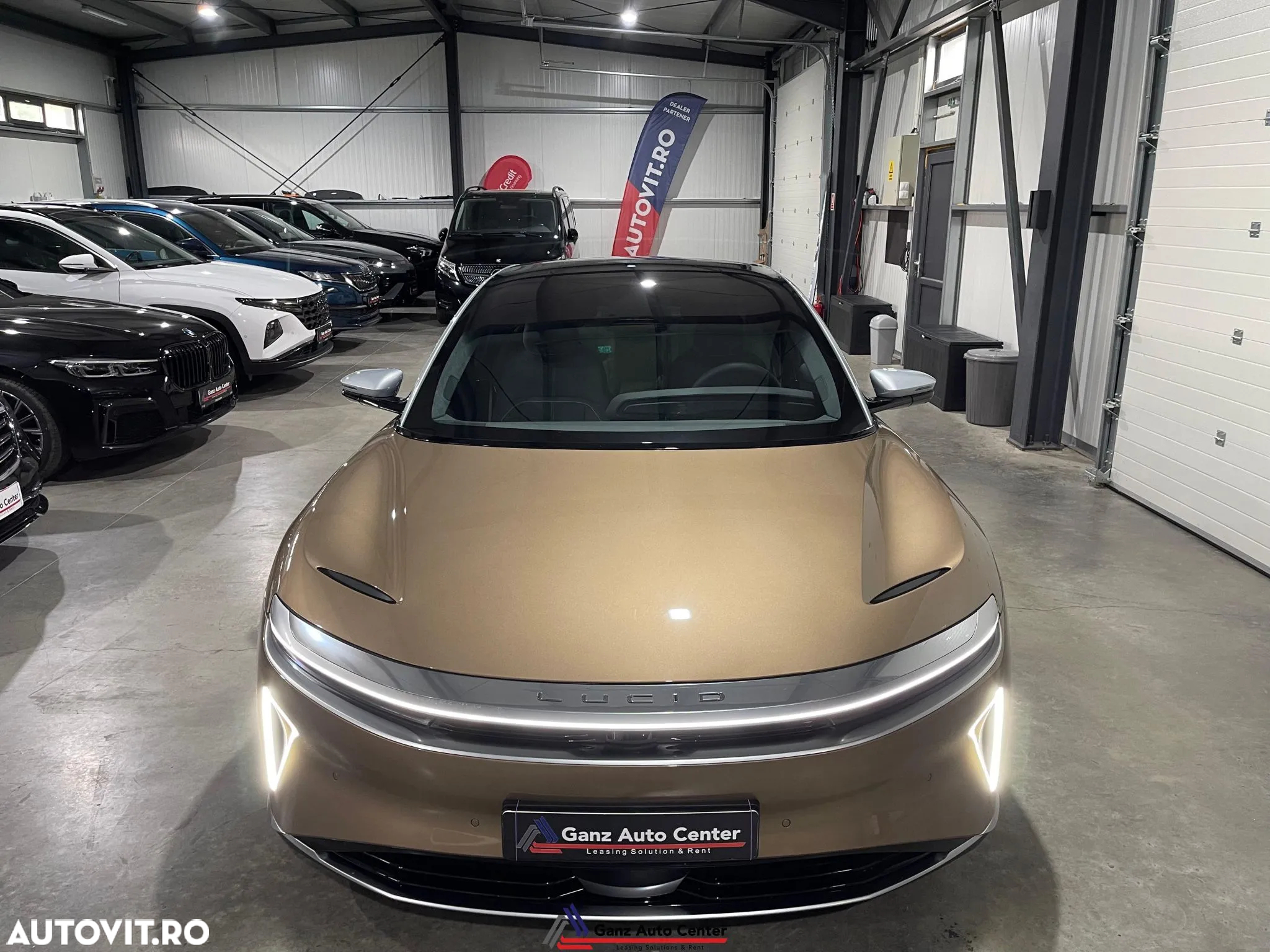 Lucid Air AWD Dream Edition Performance - 35