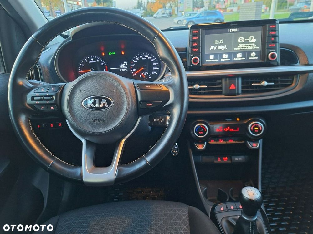 Kia Picanto 1.0 L - 23