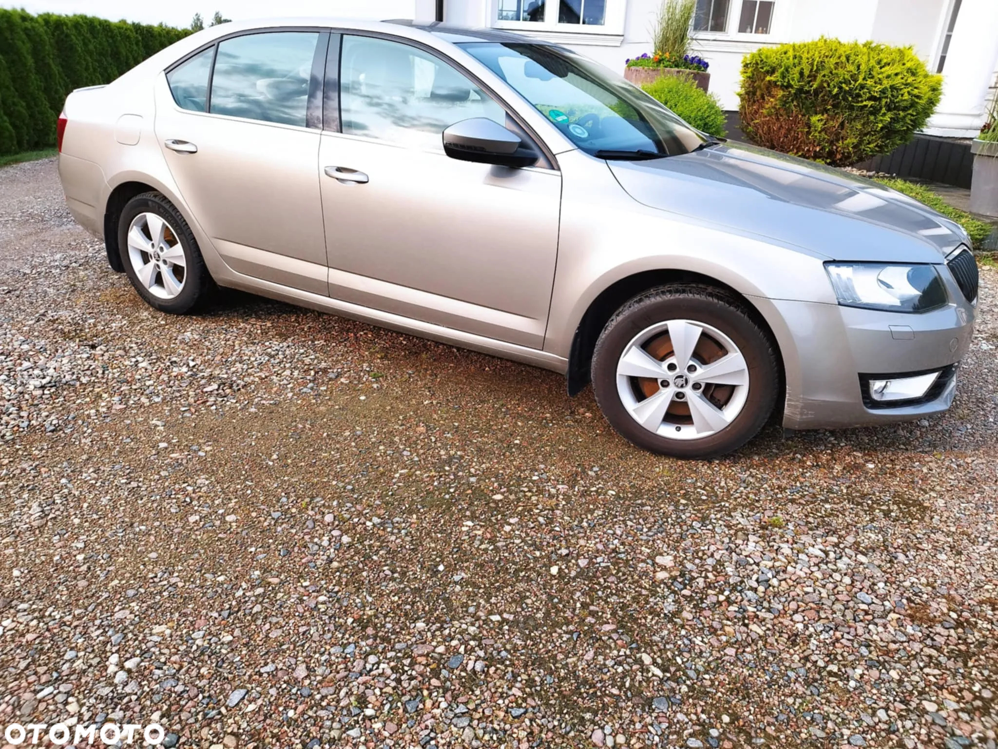 Skoda Octavia 1.8 TSI DSG Ambition - 4